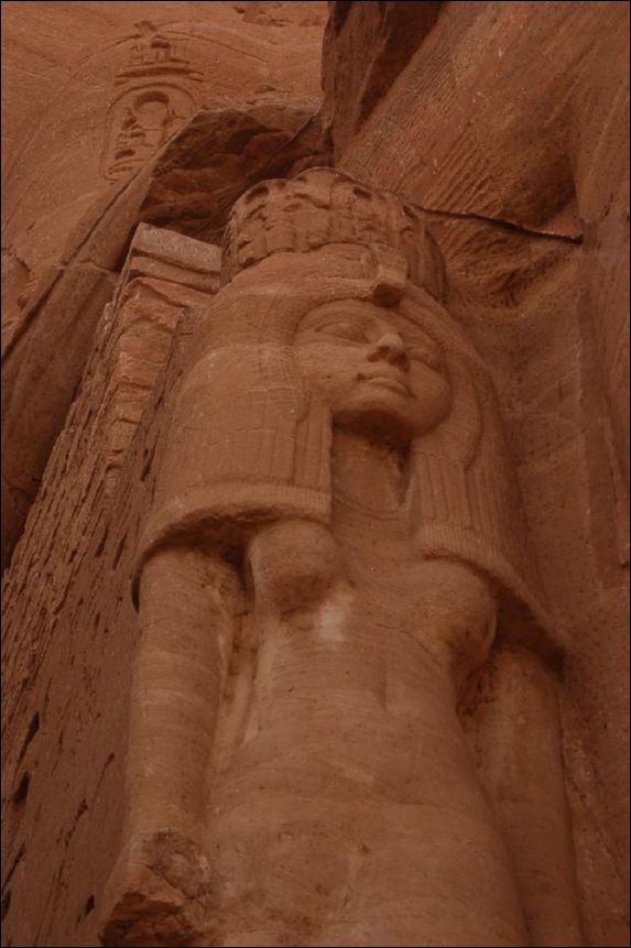 <i><b>Abu Simbel-058</b></i>